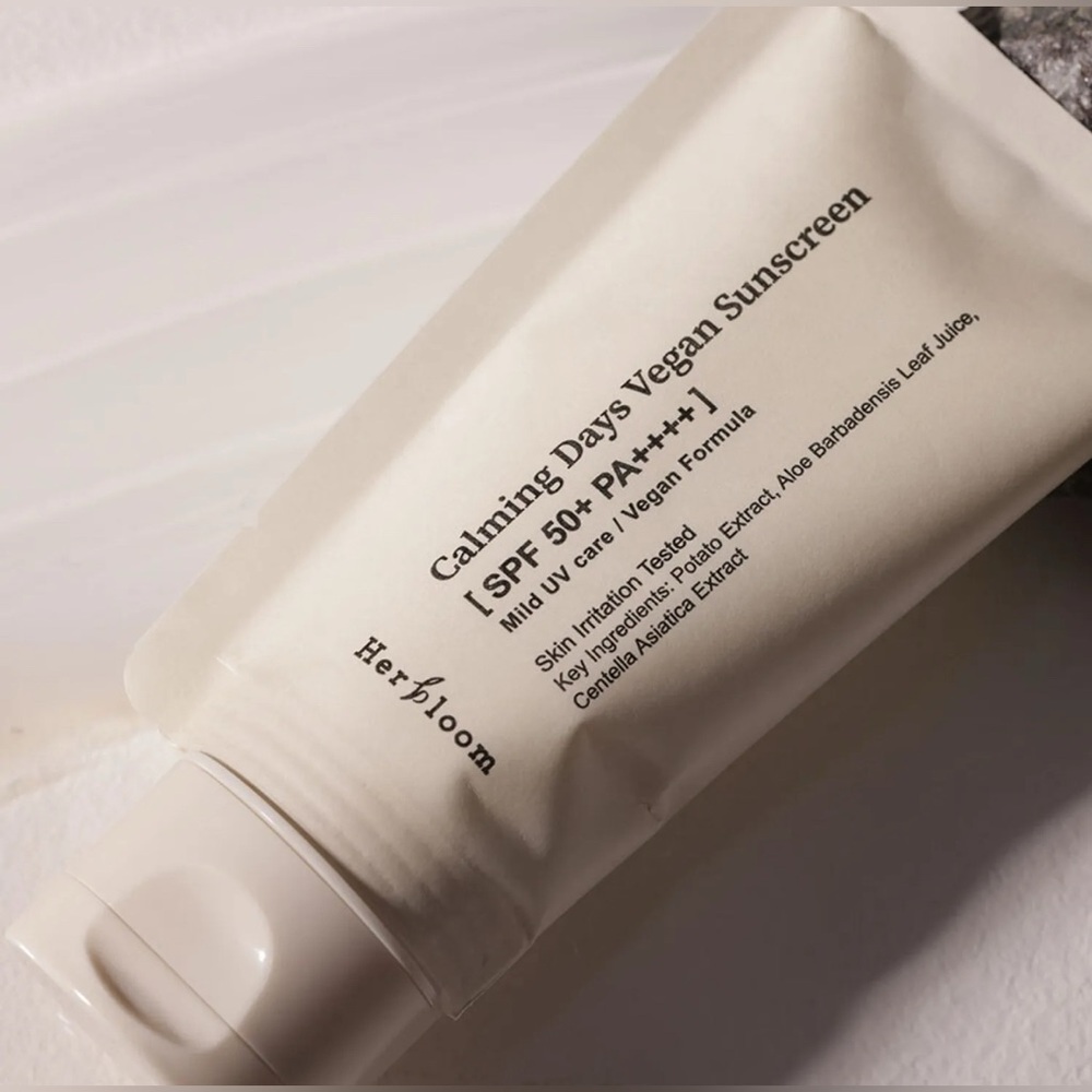 New nwt calming days vegan sunscreen